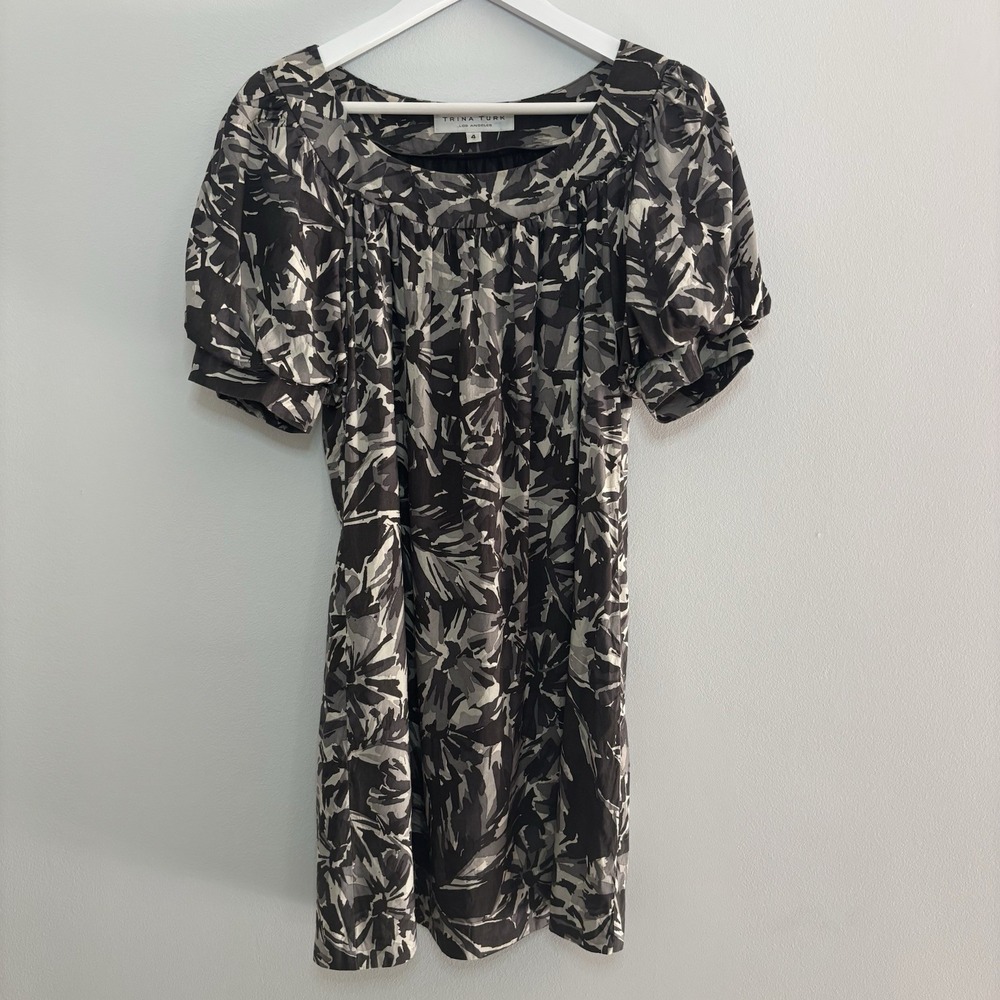 TRINA TURK Floral Short Dress Womens 4 Black White‎ Chic Silk Wool Blend Classic